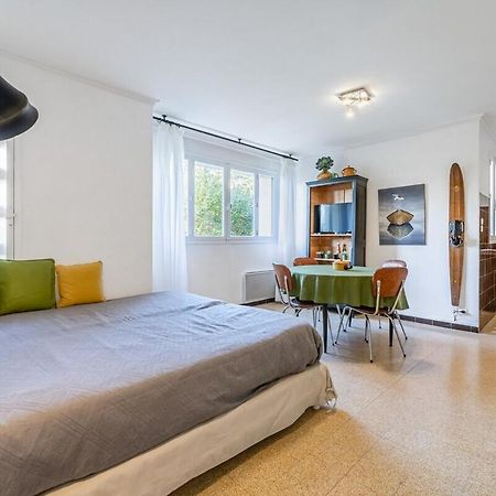 Le Marignan- Studio Plein Centre Каси Экстерьер фото